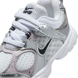 Nike V5 RNR Kinder White/Black-Vast Grey-College Grey 23 1/2