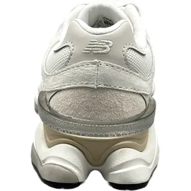 New Balance 9060 Sea Salt/Moonbeam/Turtledove 38