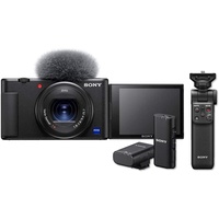 Sony Vlog-Kamera ZV-1 (Digitalkamera, 24-70mm, seitlich klappbares Selfie-Display für Vlogging & YouTube, 4K Video) + Handgriff & Mikrofon