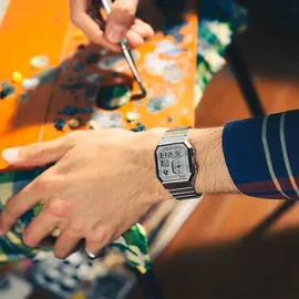 Casio Edgy Collection A130WE-7AEF Edelstahl 34 mm A130WE-7AEF