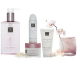 Rituals Pflege-Geschenkset The Ritual of Sakura Körperpeeling, Seife, Duschschaum, Luxuriöse Set Geschenkset, 4-tlg., Peeling natürliche Inhaltsstoffe, Waschgel luxuriöse Hautpflege