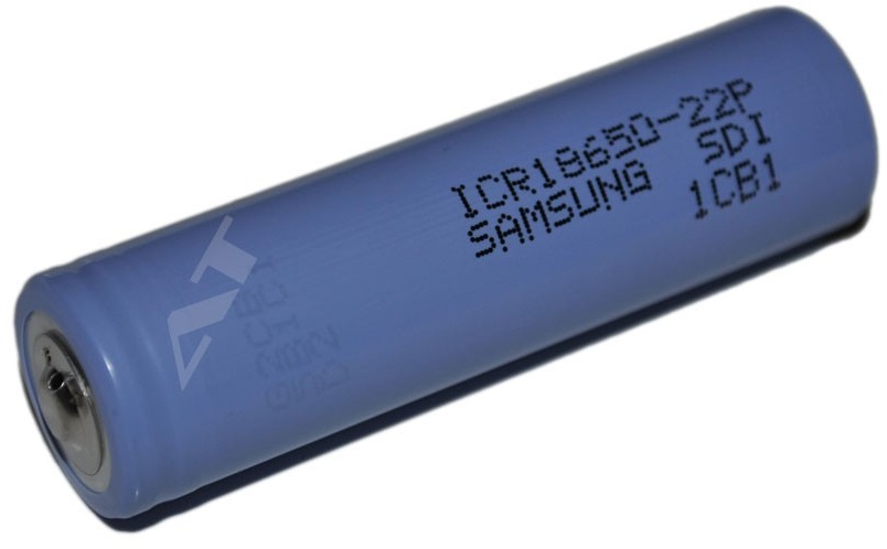 Samsung ICR 18650-22P 3,7V 2900mAh Pluspol erhöht, 66,15x18,15mm