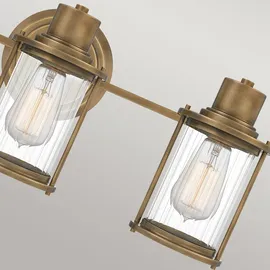 Elsteadlighting Quoizel, Riggs Wandleuchte verwittertes Messing, IP44)
