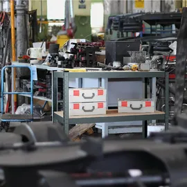 Relaxdays Werkbank , Arbeitsbock, Werkbank (120 cm, Freizeit, Heimwerken, Werkstatt, Werkbänke