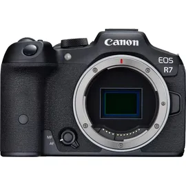 Canon EOS R7 + 18-150 mm IS STM + EF-EOS R Adapter