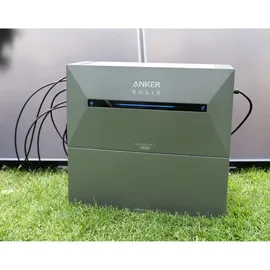 myvoltaics Balkonkraftwerk 2000+ Watt + Anker Solarbank 2 Pro Speicher (3,2 kWh) Wechselrichter integriert