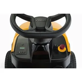 Stiga Akku-Rasentraktor Estate 384e, 84 cm Schnittbreite, 48V, 30Ah, 240 l Fangkorb