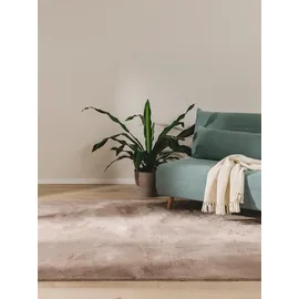 benuta Kunstfell-Teppich, Taupe, Kunststoff, Uni, Rechteckig, 80x150 cm, Oeko-Tex® Standard 100, pflegeleicht, Teppiche & Böden, Teppiche, Fellteppiche