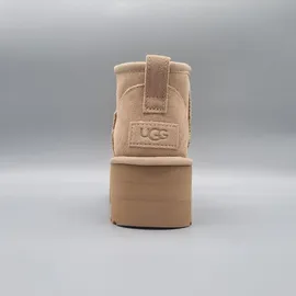 UGG Australia UGG Classic Ultra Mini Platform für Damen. Beige 40