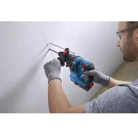 Bosch GBH 18V-18 inkl. 2 x 4,0 Ah