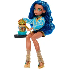 Monster High Cleo De Nile Self-Scare Secrets (JMG74)
