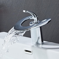 YAGJIA Wasserfall Wasserhahn Bad Waschbecken, Waschtischarmatur Chrom, Armatur Badezimmer aus Messing, Badarmatur Einhebelmischer Mischbatterie, Modern Elegant Design