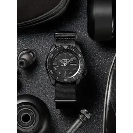 Seiko 5 Sports Nylon 42,5 mm SRPD79K1