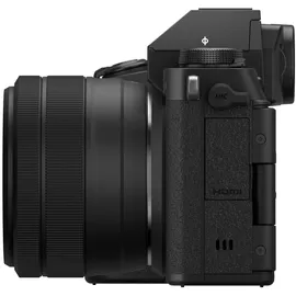 Fujifilm X-S20 + XC 15-45 mm
