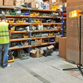 Master HALL 1500 Infrarot-Elektrostrahler 1,5 kW gelb