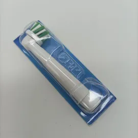 Oral-B Pro Series 1 Plus Edition schwarz + 3 Aufsteckbürsten