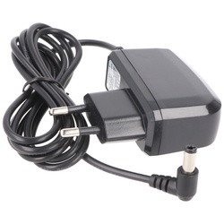 AccuCell Ladegerät für Nintendo Super Nintendo, SNES, Super Famicom, NES - 9V/1A - schwarz