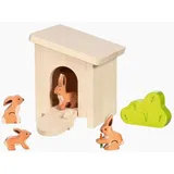 HOLZTIGER 80615 - Kleiner Stall aus Holz für Spielfiguren – Perfektes Zuhause für kleine Figuren – Fördert kreatives Spielen, 16cm x 15cm x 18cm, Made IN Europe, ab 3 Jahre