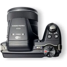 Kodak Astro Zoom AZ528 + Netzteil + USB-Kabel + Akku + Schnellstartanleitung