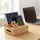 Relaxdays Ladestation, für Apple Watch, Bambus, HxBxT 11 x 17 x 13 cm, Handystation, Tablethalter, Uhrenständer, natur