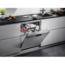 AEG FEE53610ZM Einbau-Geschirrspüler (teilintegrierbar, 600 mm breit, Edelstahl)