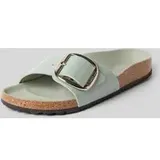 Slides aus Leder mit Dornschließe Modell 'MADRID BIG BUCKLE', Hellgruen, 39