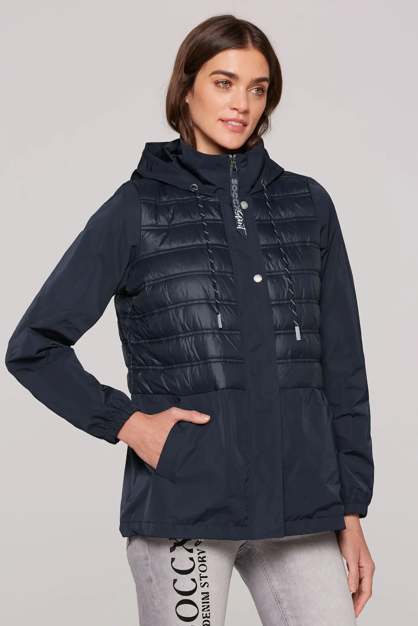 Windbreaker SOCCX, Damen, Gr. XXL, blau, Web, Material Oberstoff: 100% Polyester, Futter + Einsatz: 100% Polyamid, Füllung: 100% Polyester, unifarben, regular fit normal, eingesetzt elastischer Bund, Jacken Windbreaker, mit Elastikbündchen