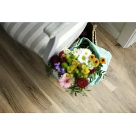 EGGER Aqua+ EHL075 1292 x 193 mm perganti nussbaum braun