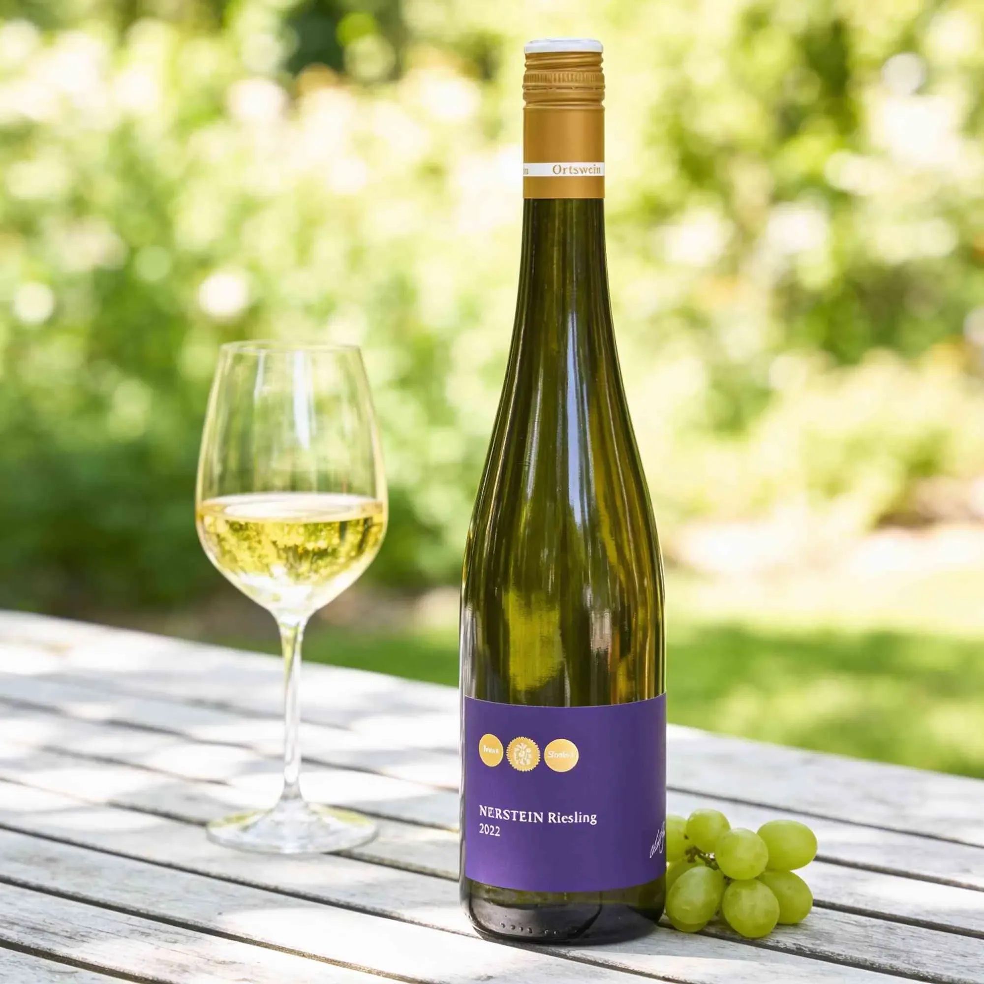 Weingut Lisa Bunn 2022 Lisa Bunn Nierstein Riesling vom Rotliegenden trocken 2022 Riesling Deutschland