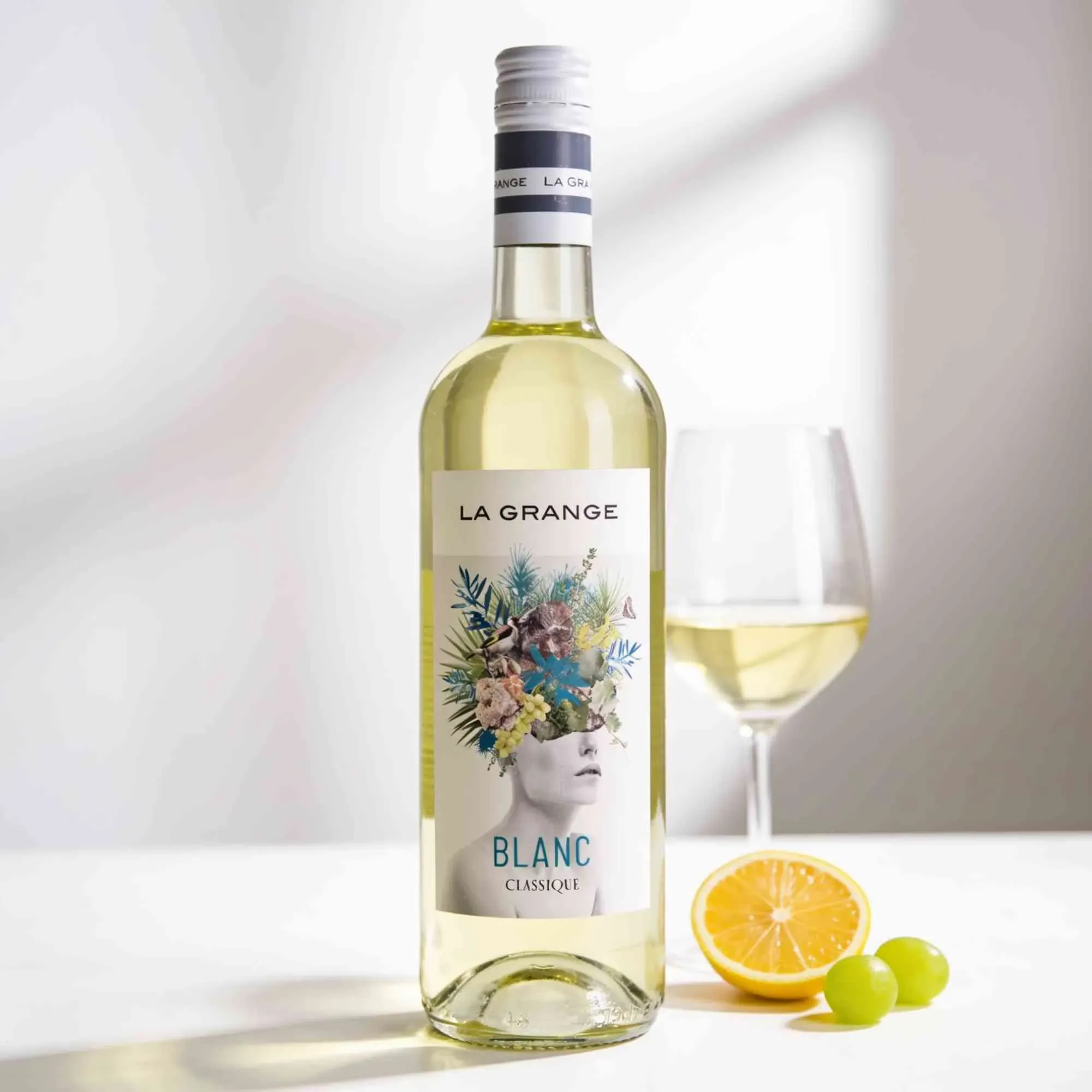 La Grange 2025 La Grange Classique Blanc 2025 Chardonnay,Sauvignon Blanc Frankreich