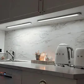 Osram LED Lichtleiste Linear Flat Sensor + USB 600mm CCT - mit umschaltbarer Farbtemperatur