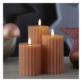 MARELIDA LED Kerze Liv Echtwachs gerillt geriffelt flackernd 12cm Timer altrosa