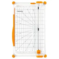 Fiskars Papierschneidemaschine SureCut Papierschneidemaschine A4 - Breite Base