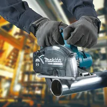 Makita Akku-Handkreissäge DCS 553 ZJ 18V 150 mm ohne Akku + Makpac
