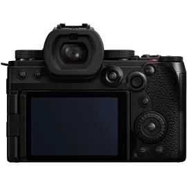 Panasonic Lumix DC-S5 IIx + S 20-60 mm + S 50 mm