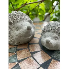 ZGM Betonfigur Igel FRITZI - handgefertigte Dekoration für Garten und Haus