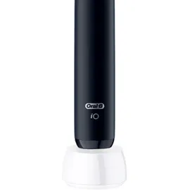 Oral-B iO Series 2 schwarz + Reiseetui