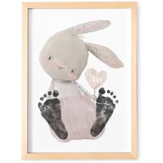 DEL MÀ Unique & Personal Fußabdruck Baby Tierbild mit Hase personalisiertes Bild für Fußabdrücke Babyzimmer Deko Kinderzimmer Neugeborenen Geschenk zur Geburt (OHNE FARBE | DIN A4)