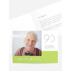 Geburtstagseinladung selbst gestalten mit Spruch und Fotos im Onlinedesigner bei Meine-Kartenmanufaktur.de