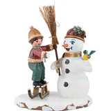 Hubrig Volkskunst GmbH Kleine Figuren & Miniaturen Winterkinder Junge mit Schneemann 11cm - Hubrig Volkskunst