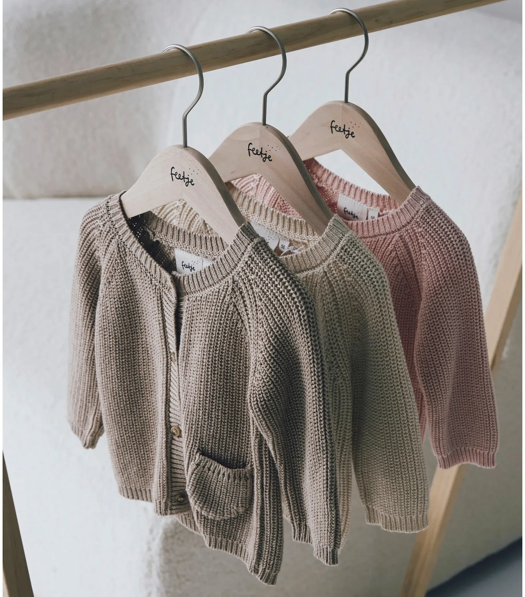 Feetje Strickjacke mit Tasche, rosa, 62