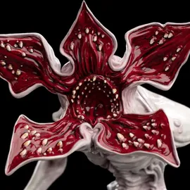 Weta Workshop Mini Epics, Stranger Things, Mike Wheeler, Figur, 17,5×20 cm