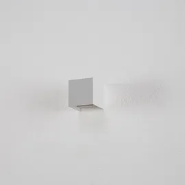 Helestra Außenwandleuchte Aluminium 10 x 10 x 10 cm dimmbar IP54 mattweiß