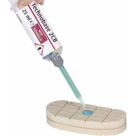 Kerbl Technobase 2CB Farmerset 4x25ml, New Formula