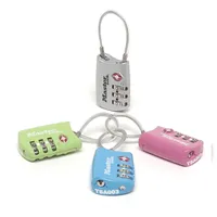 Master Lock 30 mm breites TSA-Gepckschloss mit flexiblem Bgel und individuell einstellbarer Zahlenkombination, verschiedene Farben