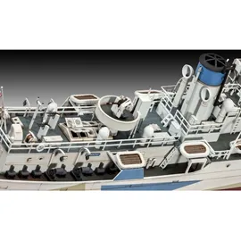 REVELL Flower Class Corvette HMCS Snowberry Grau 1:144