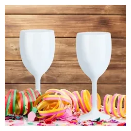 Relaxdays Weingläser Kunststoff 12er Set, bruchfest, BPA-frei, Mehrweg Cocktailgläser, Camping Kunststoffgläser, weiß