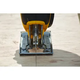 Stanley SFMCS600M2K inkl. 2 x 4,0 Ah + Koffer