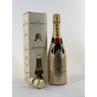 Moet Chandon Gold Brut Champagner Gift Set + Bottle Stopper 0,75l Flasche 12%Vol