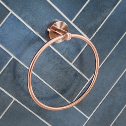 Handtuchhalter Ring, rund, in Kupfer - Eris Hudson Reed